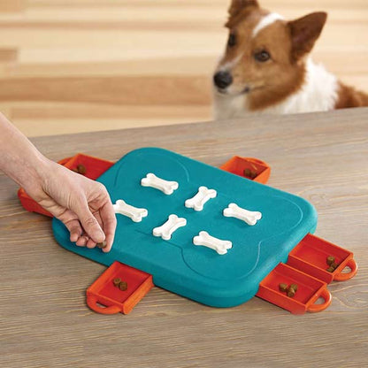 Pet toys casino treasure hunt puzzle food spill toy